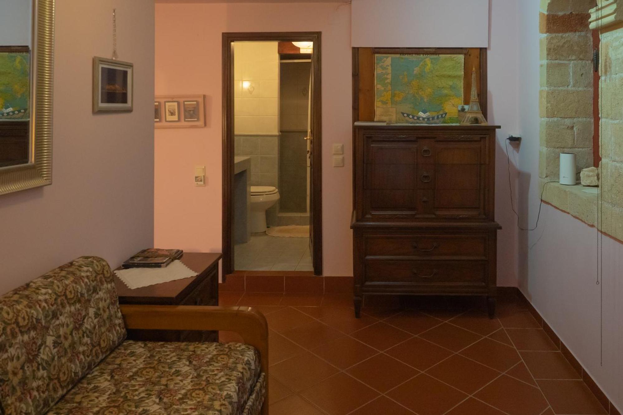 Private Art Studio 50M From Sea Monemvasia Exterior photo